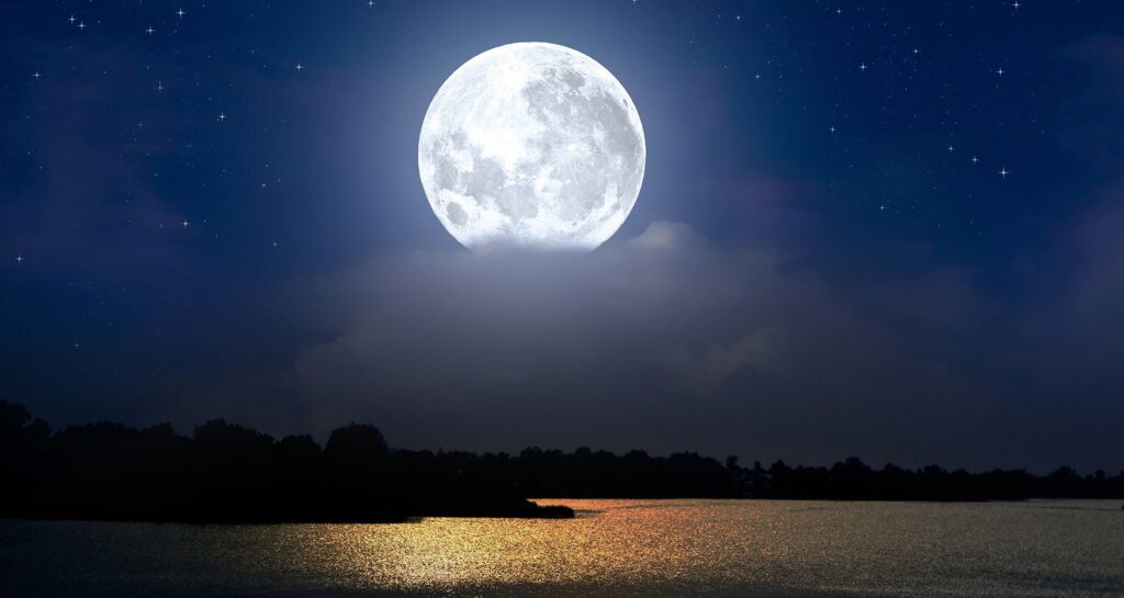 Online courses - Aquarius Full Moon Forecast